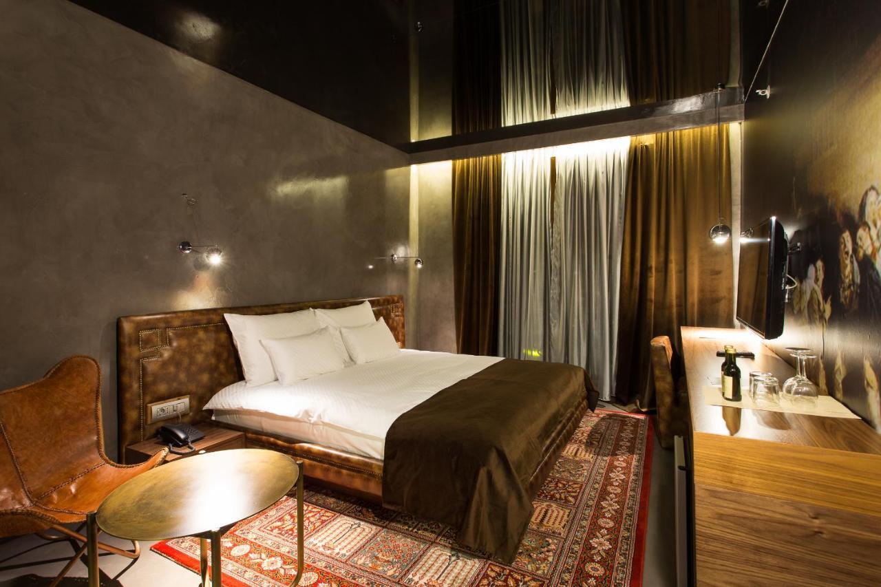Hotel Hemera Podgorica Quarto foto A room at the Mandarin Oriental, Munich